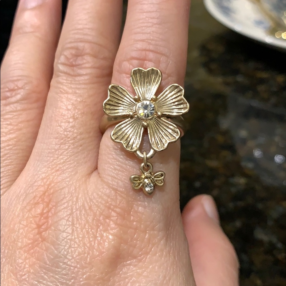 Jewels by Park Lane Gardenia ring size 8